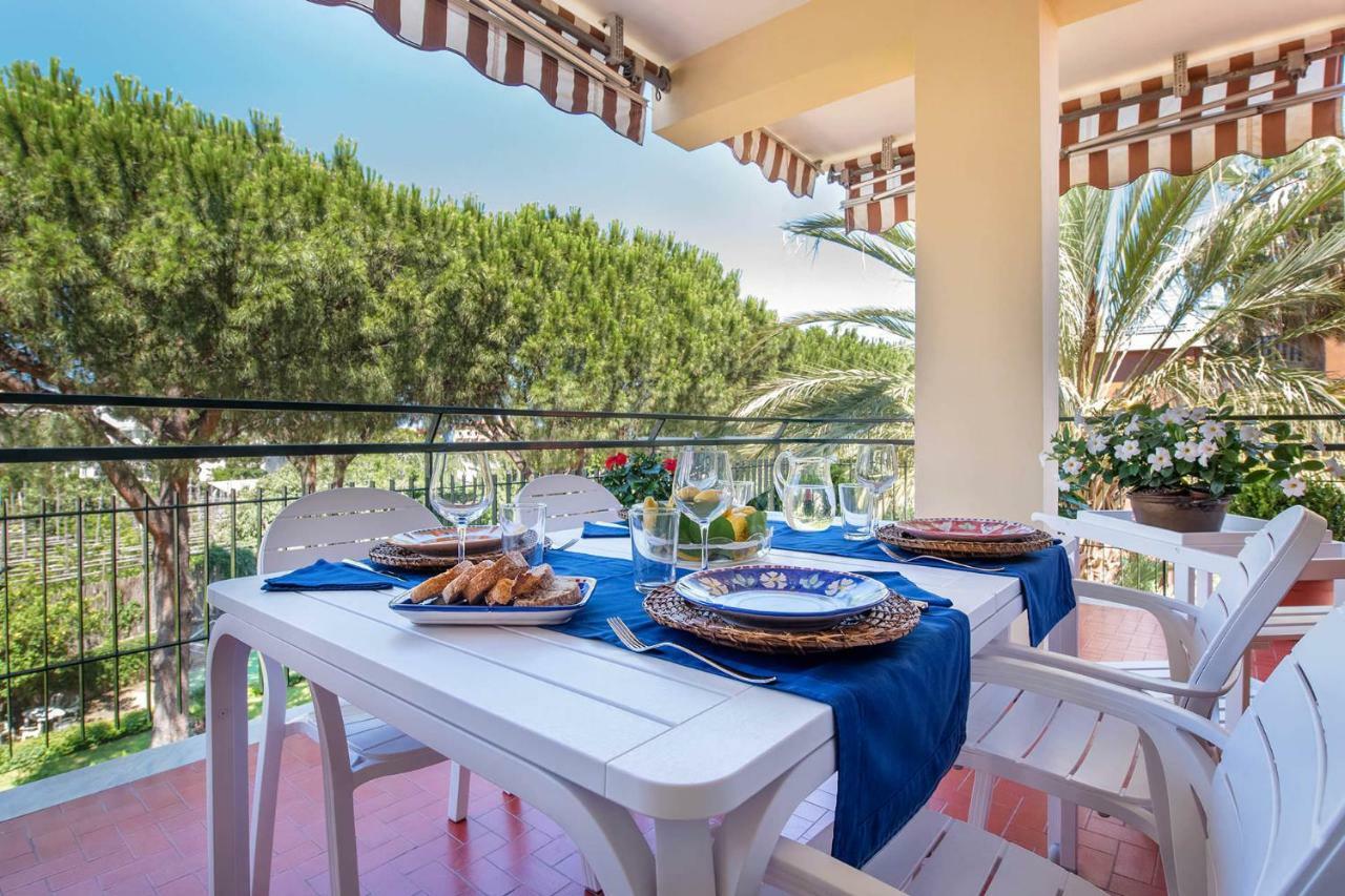 Solymar Apartments Сорренто Экстерьер фото