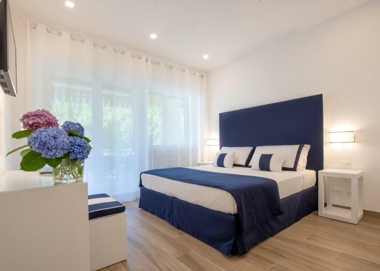 Solymar Apartments Сорренто Экстерьер фото